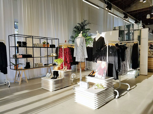 & Other Stories, Beverly Hills Store, 2017